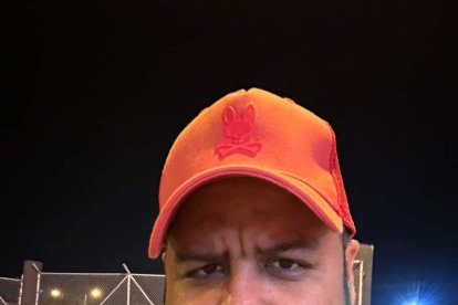 Cristhian Cobos fue encontrado muerto. Su cuerpo fue llevado a la morgue de Milagro.