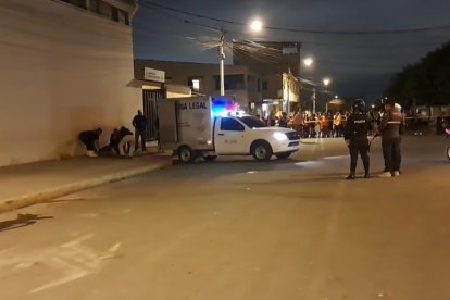 Al pie de esta unidad educativa mataron al comerciante de llantas (1)