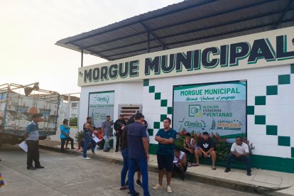 Los familiares están espantados por la masacre en Ventanas.