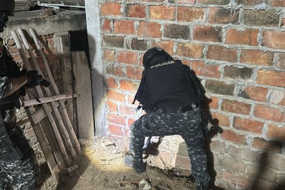 La Fuerza de Intervención Anticriminal actuó en Manta.