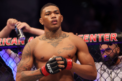 El ecuatoriano de 24 años mantiene un récord invicto de 16-0.