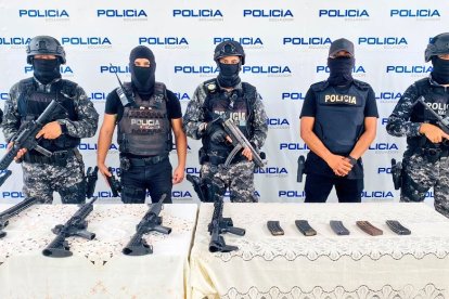 La Fuerza de Investigación Anticriminal es una división de la Policía de Ecuador.