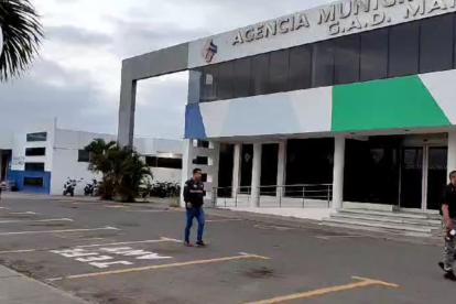 Personal policial llegó a realizar el cierre del perímetro.