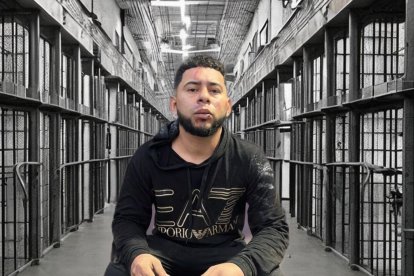 Borys Alexi Párraga Figueroa, alias Boris, fue detenido cuando festejaba sus 29 años. Fue procesado por el delito de porte ilícito de armas de fuego.