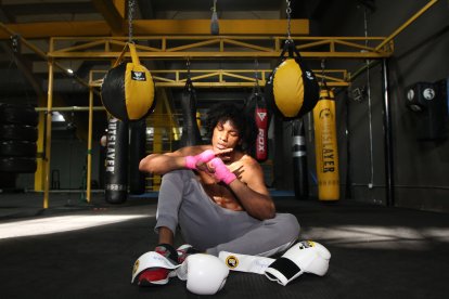 Carlos Mina retomó los entrenamientos y espera volver al ring representando al país.