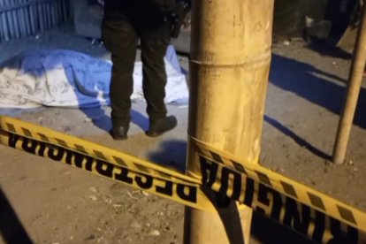 Así quedó el cuerpo en Codesa, Esmeraldas.