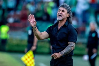 El entrenador colombiano Leonel Álvarez será presentado como nuevo técnico de Emelec