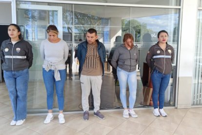 Los detenidos se dedicaban presuntamente al asalto a personas bajo la modalidad sacapintas.