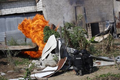 Cuatro de las 32 viviendas fueron destruidas. Una de ellas era utilizada por Mafia 18.