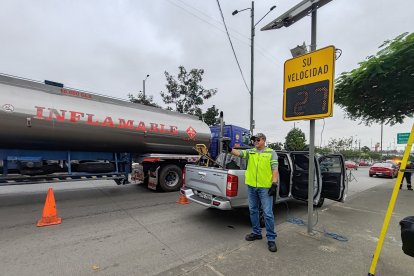 La ATM utilizó medidores de velocidad portátiles para comprobar que los fotorradares realizaran capturas acertadas.