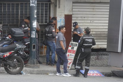La zona fue cercada para poder retirar el cadáver.