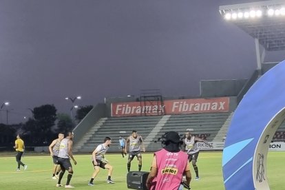 LigaPro y Xtrim firmaron el contrato por los derechos audiovisuales del torneo