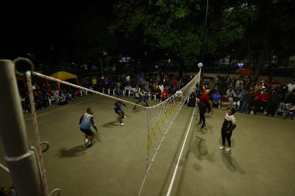 Los partidos son la atracción del sector. El público nunca falta en el escenario deportivo.