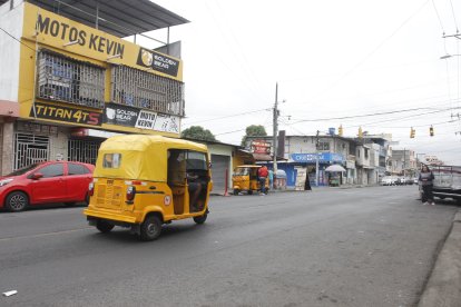 En esta zona del suroeste de Guayaquil obligan a locales a aceptar la extorsión.