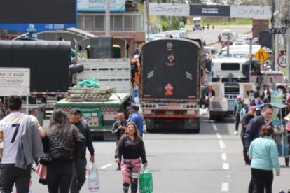 Hay problemas en la frontera con Colombia por el aumento de la gasolina.