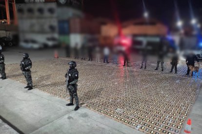 La droga y los detenidos fueron puestos a órdenes de las autoridades judiciales.