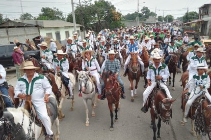 La cabalga empezó cerca de las 17:00 de este 7 de julio.