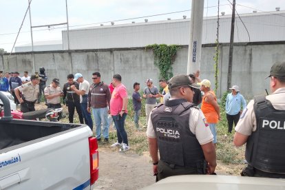 Al sitio llegaron agentes de la Policía Nacional para recabar indicios.