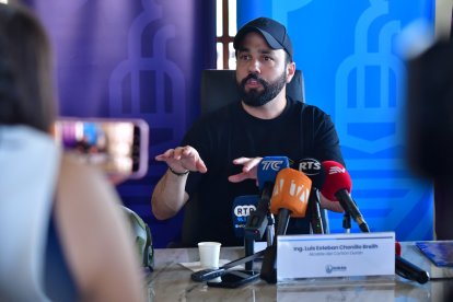 Luis Chonillo, alcalde de Durán, en rueda de prensa.