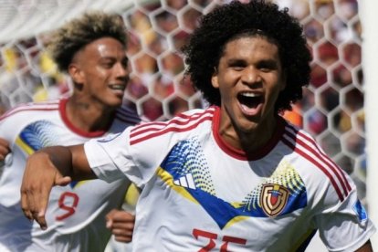 Eduard Bello viene del fútbol mexicano, tuvo una buena Copa América.