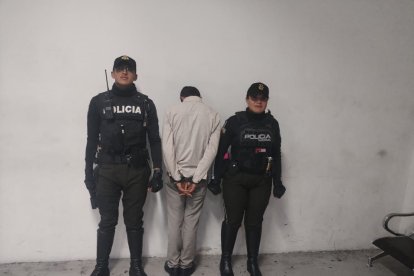 El extranjero no registra antecedentes penales.