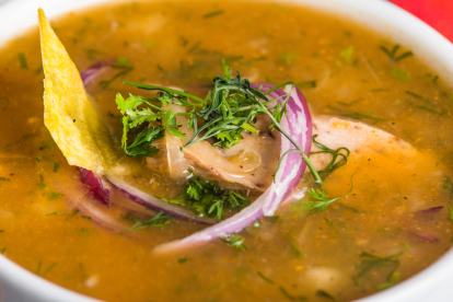 ¿Quién no se 'pega' un buen encebollado en Guayaquil?