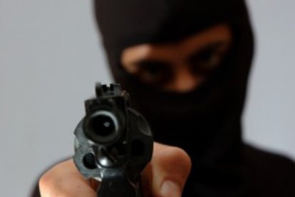 Sujetos encapuchados habrían cometido el atentado.