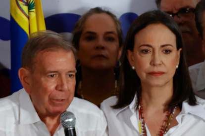 La líder opositora asegura que el gobierno machista cometió fraude.