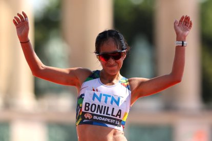 Magaly Bonilla está preparada para la competencia en París.