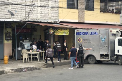 Medicina Legal hizo el levantamiento de los cadáveres, en Babahoyo.