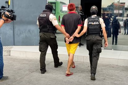 Adolescente de 16 años fue detenido por ser sospechoso de varios asesinatos.