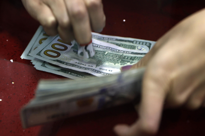 Billetes falsos circulan en Ecuador.