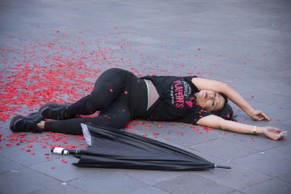 Nelly Hernández, representante de las sexoservidoras, fue protagonista en la puesta en escena.