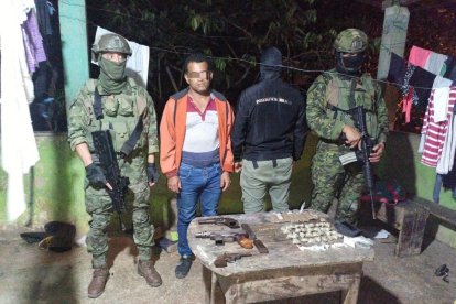 Capturan a alias ‘Litardo’ en operativo militar en Quinindé