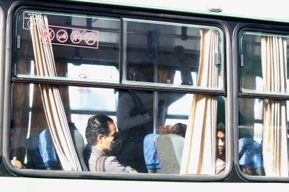 Quienes utilizan estos buses piden que se cumplan las mejoras, sobre todo porque ahora deben pagar más por el pasaje.