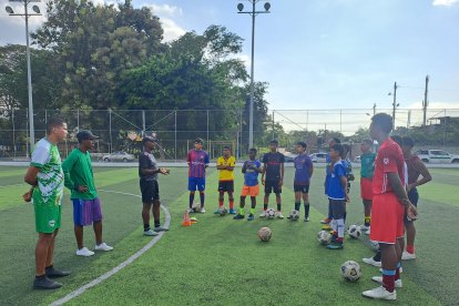 Jimmy Blandón, de 54 años, ahora cumple la faceta de entrenador del club que lleva su nombre.