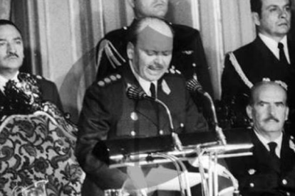 1975: Golpe de Estado en Perú