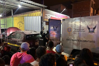El cuerpo fue levantado del lugar tras hacerse las primeras indagaciones en Machala.