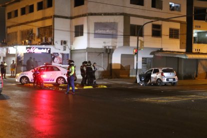 Balearon a un hombre en las calles Francisco Segura y avenida Quito, al sur de Guayaquil.