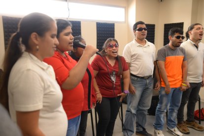 Ensayo de Notas de Luz en la interpretación de ‘Guayaquil de mis amores’