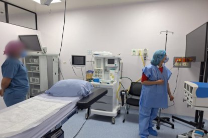 Personal de la Agencia de Aseguramiento de la Calidad de los Servicios de Salud y Medicina Prepagada (Acces) visitó la casa de salud tras hacerse público el caso.