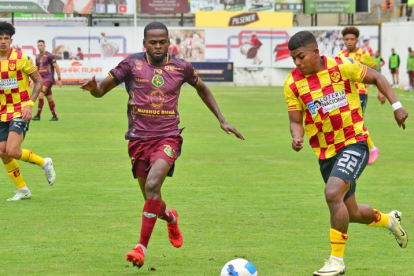 Aucas derrotó 0-2 a Mushuc Runa en la primera fase de LigaPro