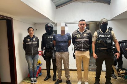 El implicado fue detenido en su departamento y luego llevado a una unidad judicial.