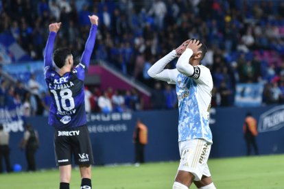 PARTIDO DE FUTBOL ENTRE INDEPENDIENTE DEL VALLE VS EMELEC ESTADIO BANCO DE GUAYAQUIL