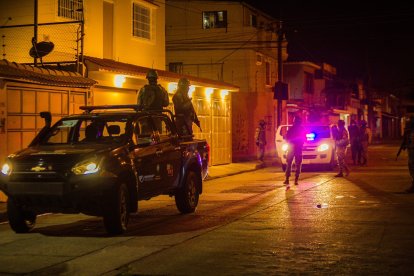 Más de 500 funcionarios de ATM y Segura EP estarán operativo, informó el alcalde Aquiles Álvarez.