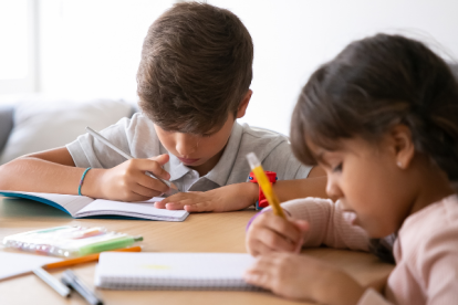El Ministerio de Educación informó sobre el cambio de horarios en las jornadas de estudio.