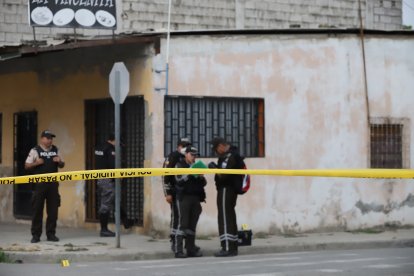 Al menos cuatro personas han sido baleadas y posteriormente quemadas, la tarde de este 22 de septiembre en Durán.