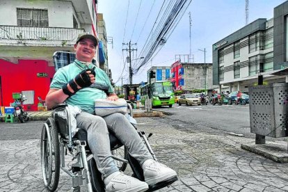 Josué Mero sufrió lesiones irreversibles en su médula espinal.