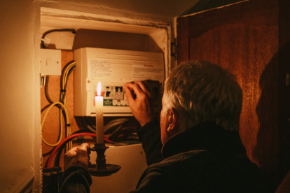 No es que te olvidaste de pagar la planilla... es que cortaron la luz.