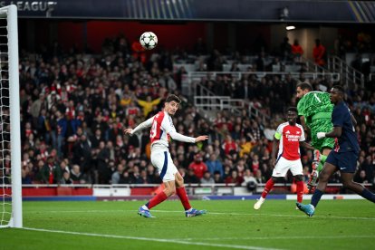 Willian Pacho fue el defensor más destacado de PSG.